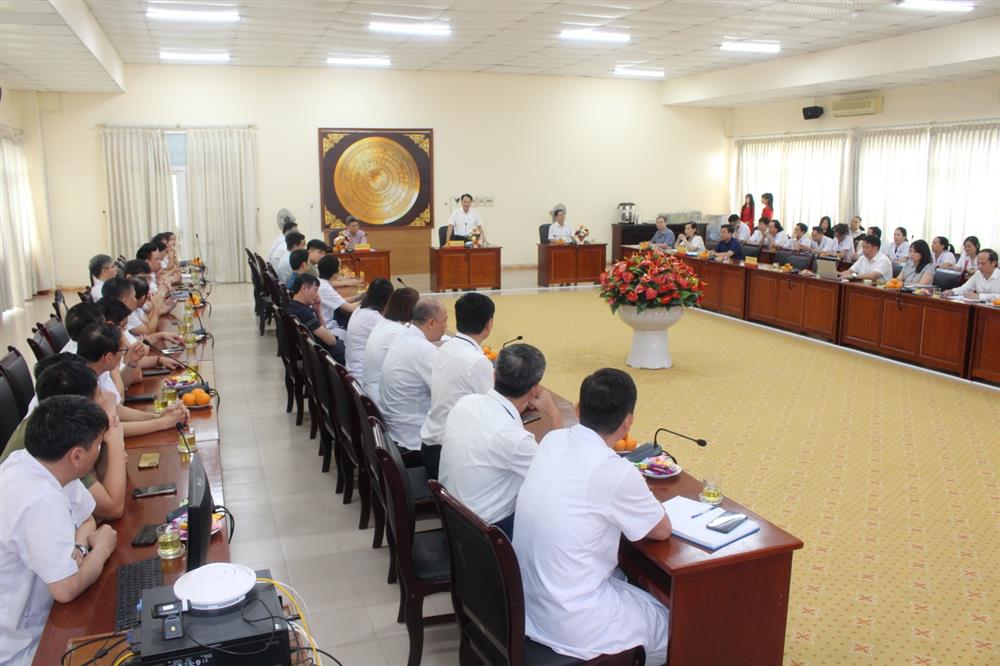 Đoàn công tác Sở Y tế Thành phố Hải Phòng thăm và làm việc tại Bệnh viện Đa khoa Hải Dương